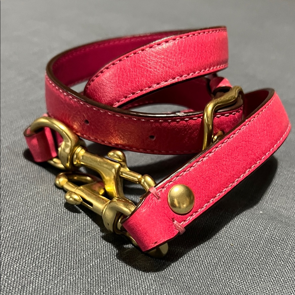 Vintage Y2K Coach Hot Pink Leather Strap